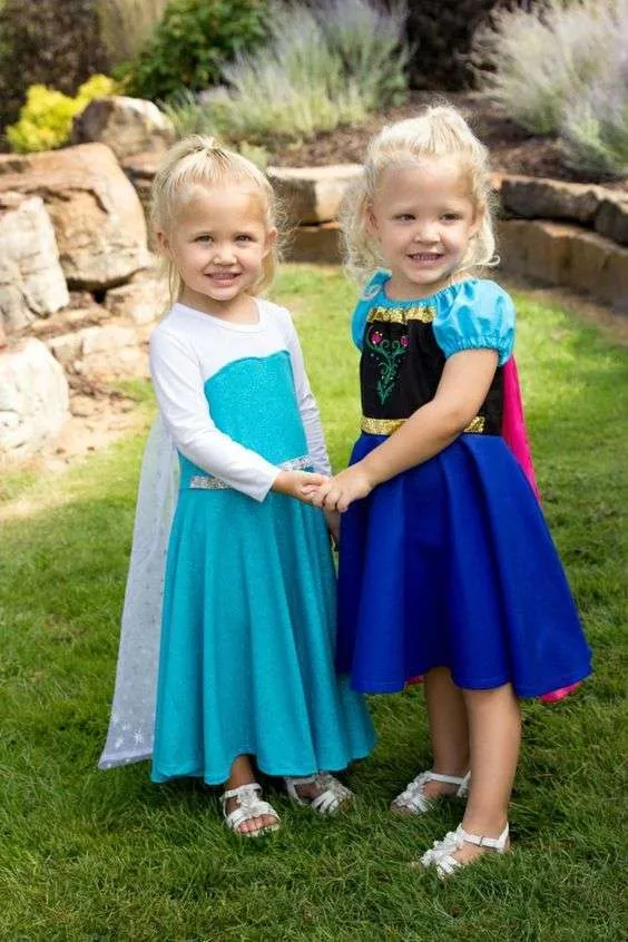 Anna and Elsa Halloween costumes for sisters