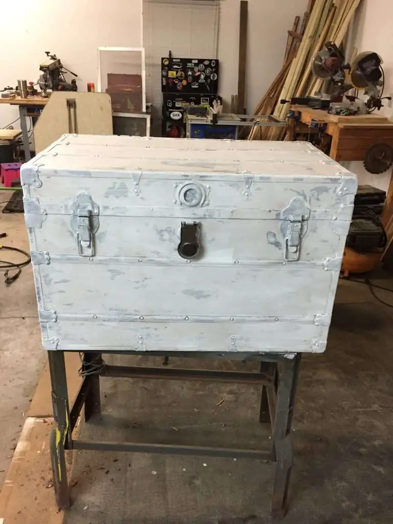 Step 3 of refurbishing our vintage trunk was to add 2 coats of primer.