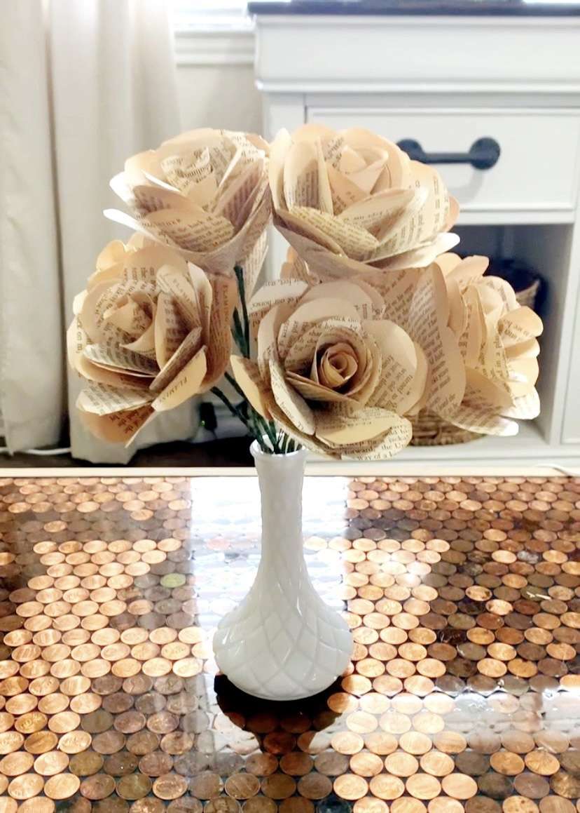 How to make paper roses.
