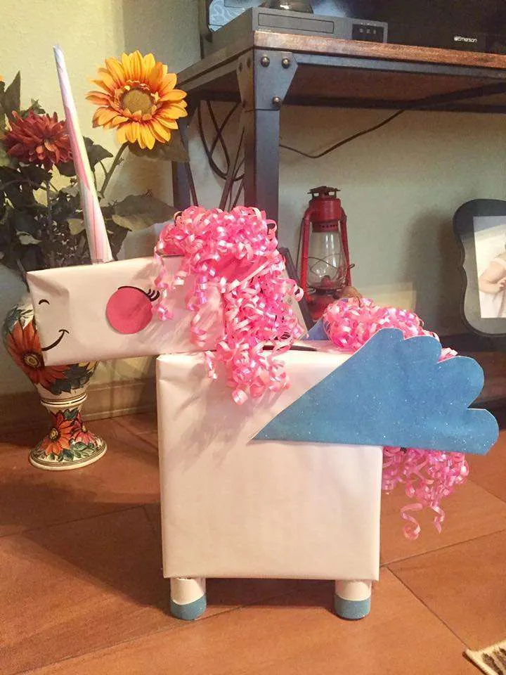 Valentine box ideas for kids: unicorn