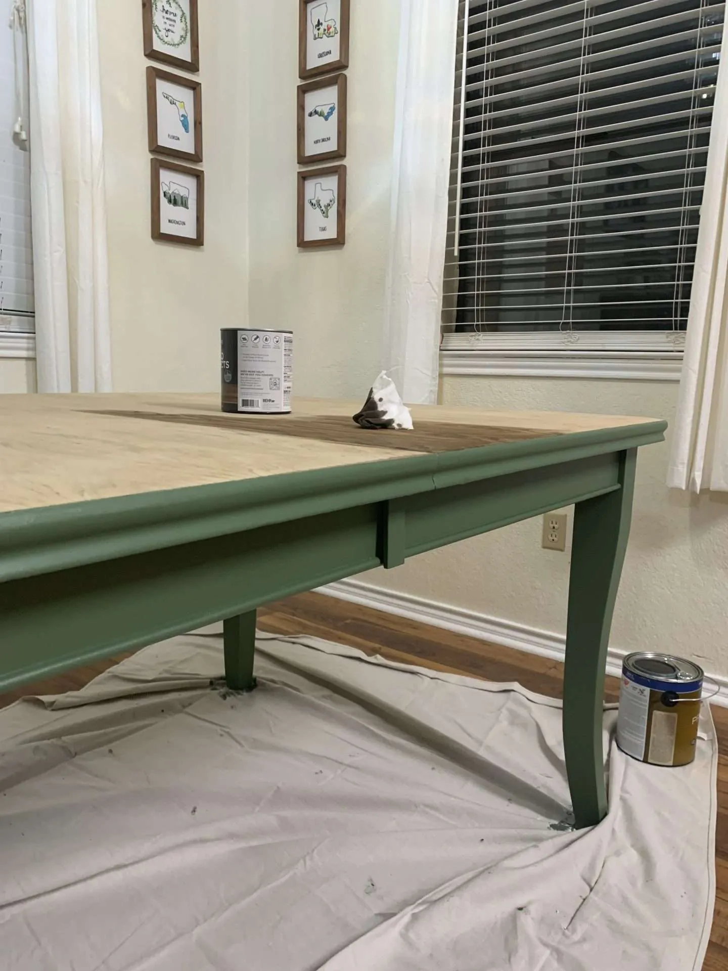 How to paint a dining room table to make it last for years.