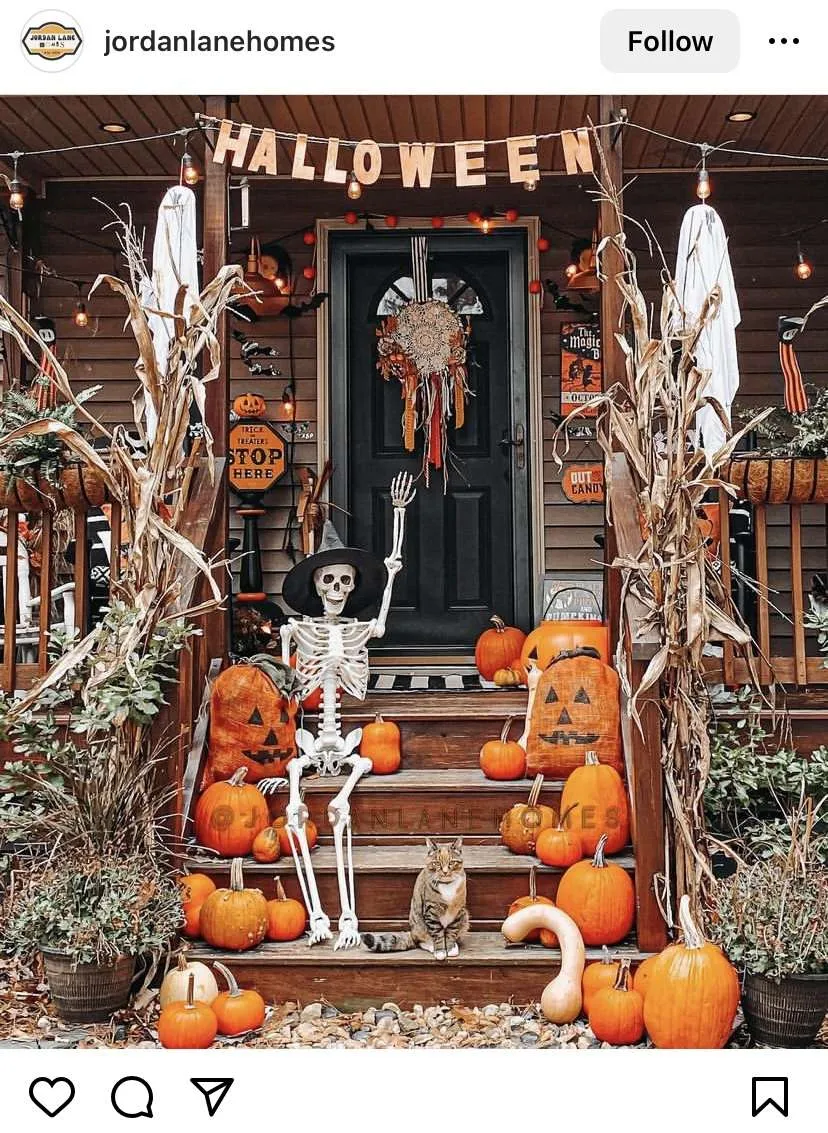 Halloween porch ideas: skeleton and pumpkins