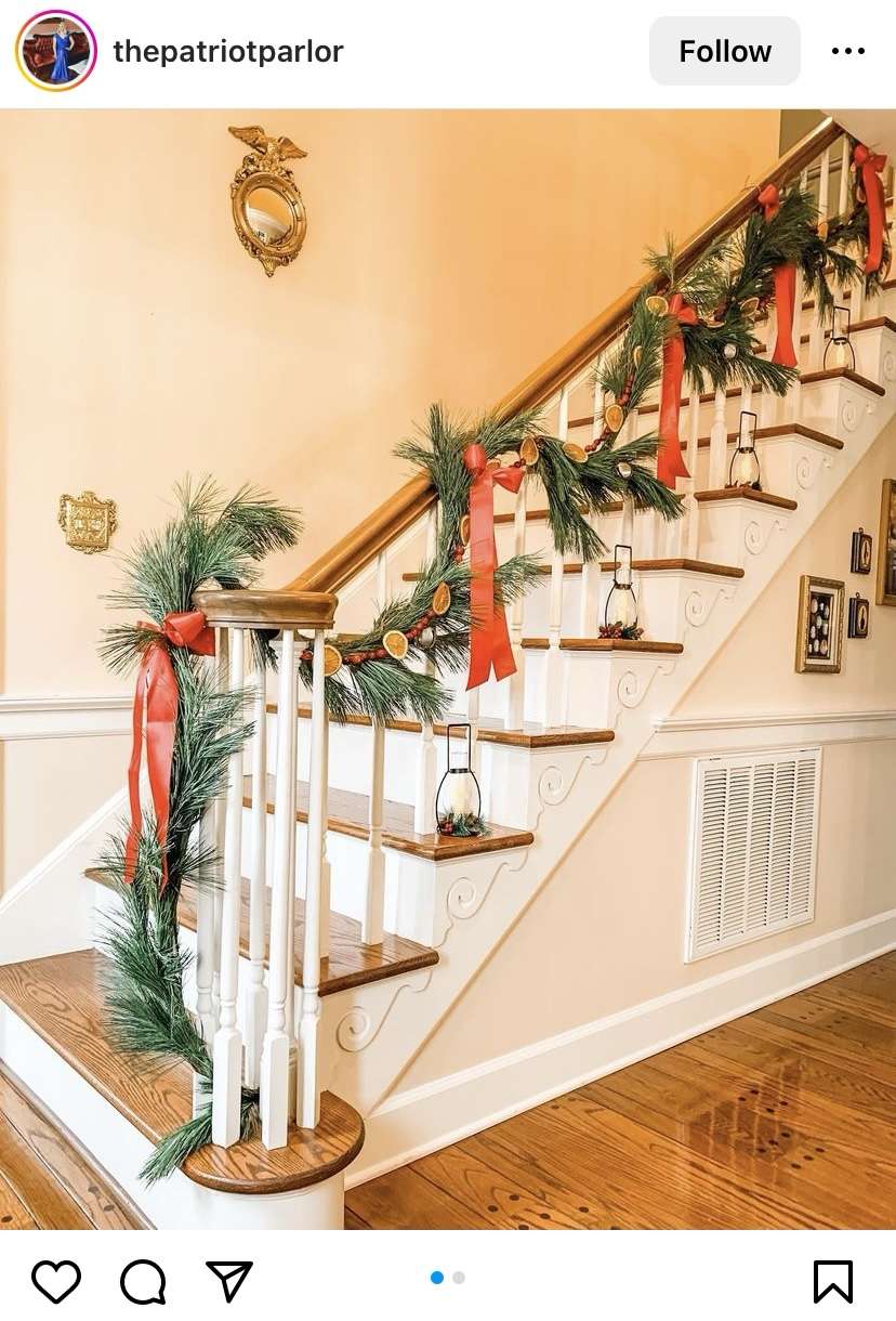 Christmas staircase decorating ideas