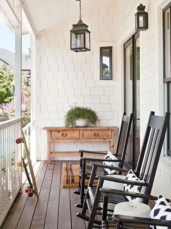 How to decorate a narrow porch: use a sideboard by the front door.