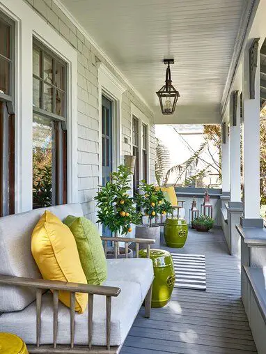 Narrow porch decorating ideas: green and yellow color scheme.
