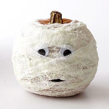 No Carve Pumpkin Ideas: Mummy