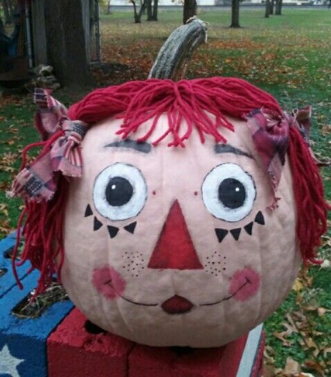 No Carve Pumpkin Ideas: Raggedy Ann