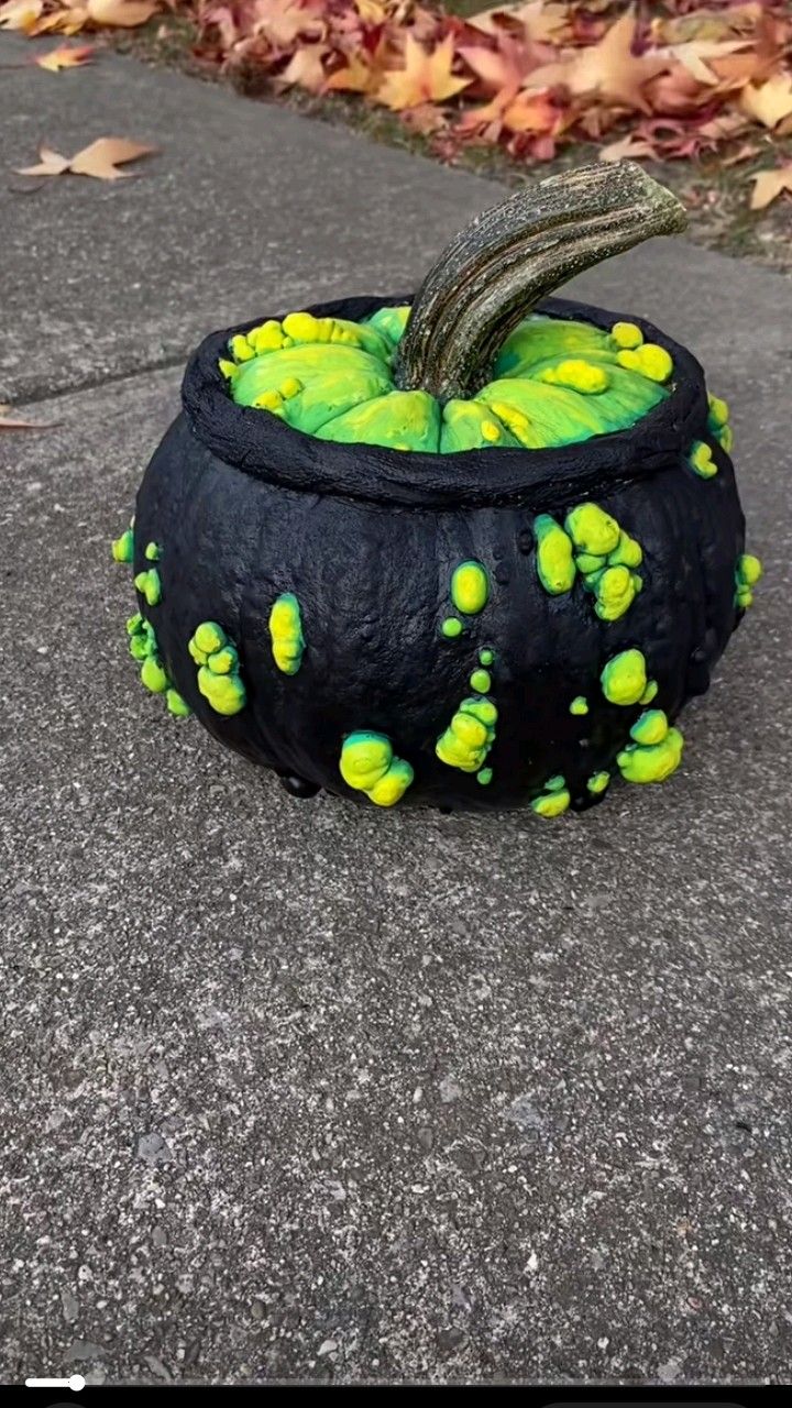 Pumpkin Painting Ideas: Cauldron