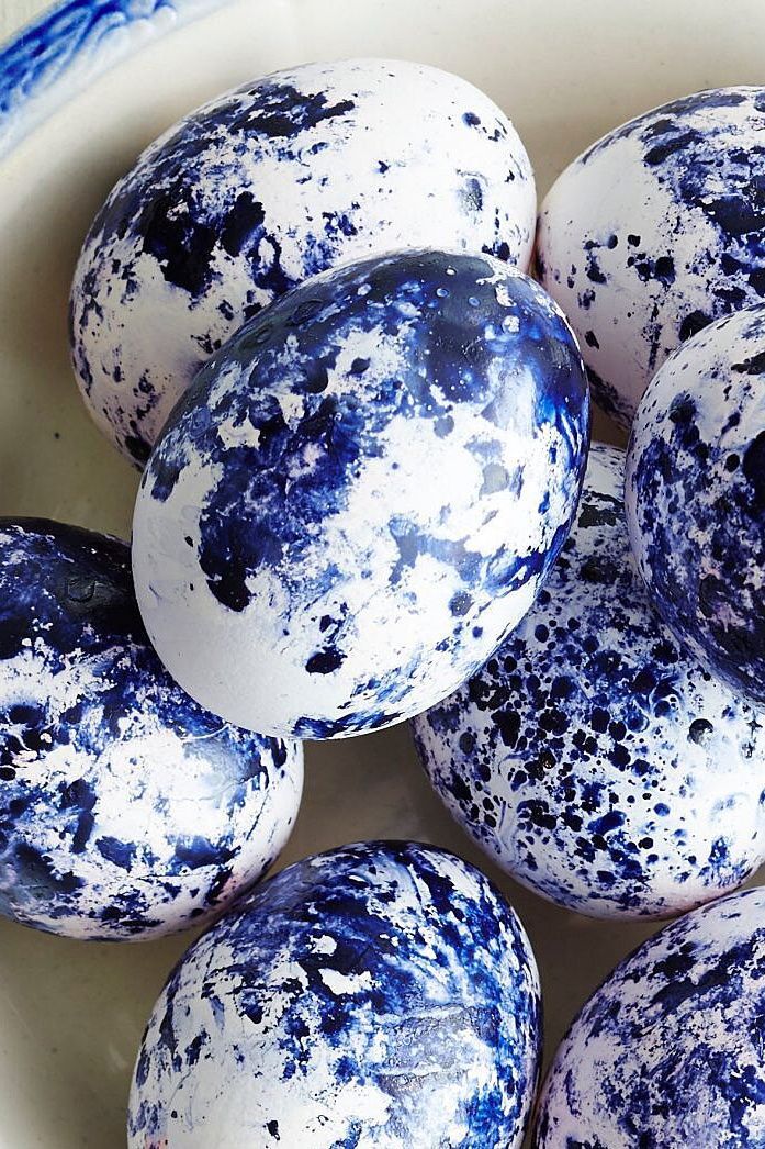 Easter Egg Dyeing Ideas: Nail Polish Marbling